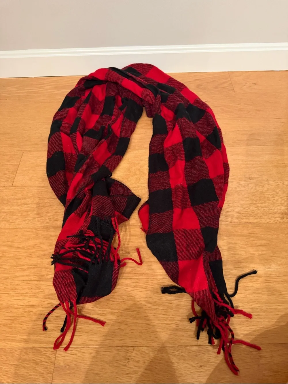 Classic Kids Buffalo Plaid Scarf - Red & Black
